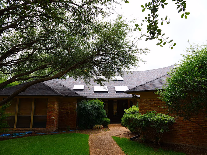 Roofing Services Near Me for Fast Storm Damage Help